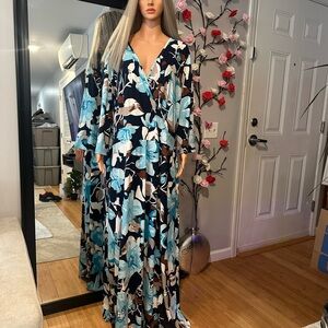 Karalin Floral V-Neck Maxi Dress